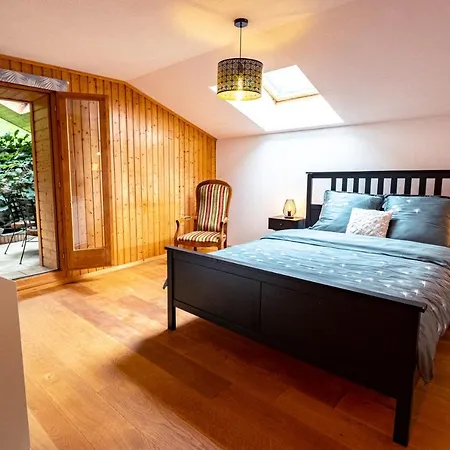 Traditional Chalet Au Calme Avec Hamman, Sauna, Jardins Acceuillants Et Spacieux A L'Interieur Et Exterieur