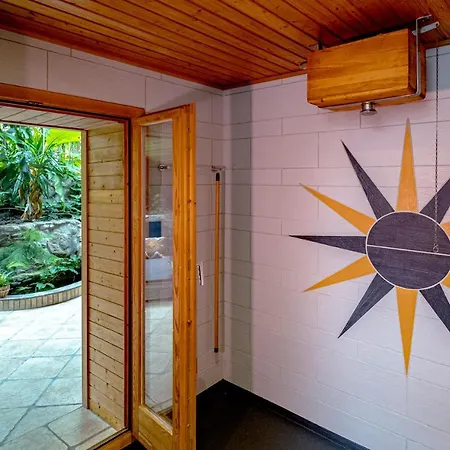 Traditional Chalet Au Calme Avec Hamman, Sauna, Jardins Acceuillants Et Spacieux A L'Interieur Et Exterieur *