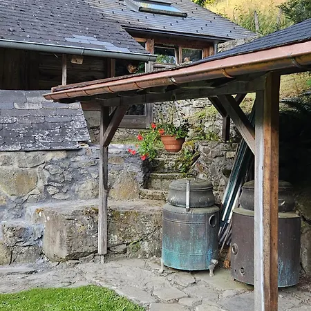 Traditional Chalet Au Calme Avec Hamman, Sauna, Jardins Acceuillants Et Spacieux A L'Interieur Et Exterieur